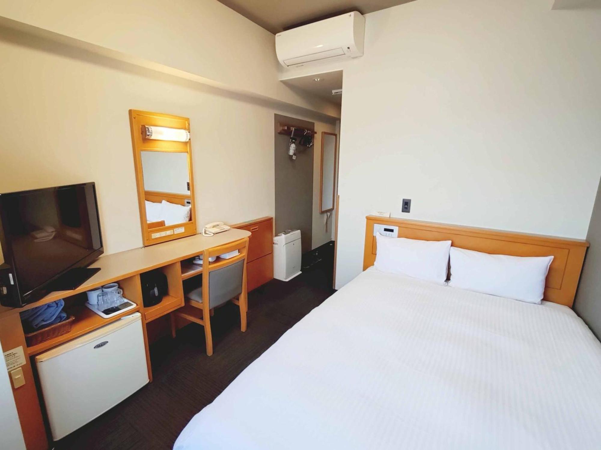 Hotel Route-Inn Toyokawa Inter Экстерьер фото